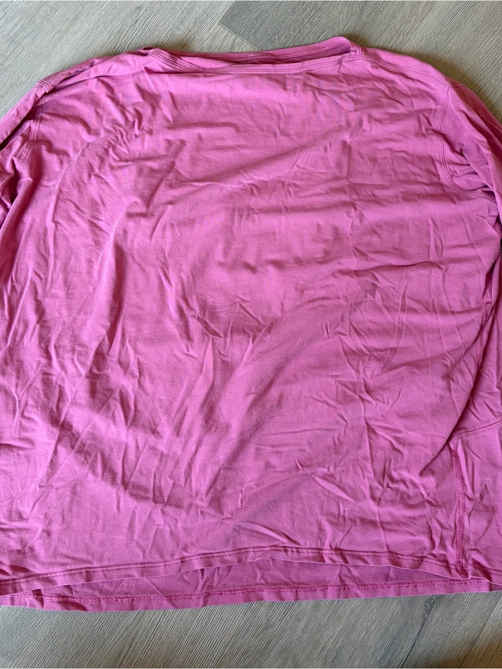 lululemon athletica 
Back in Action Long-Sleeve Shirt
Colour: Pink Blossom